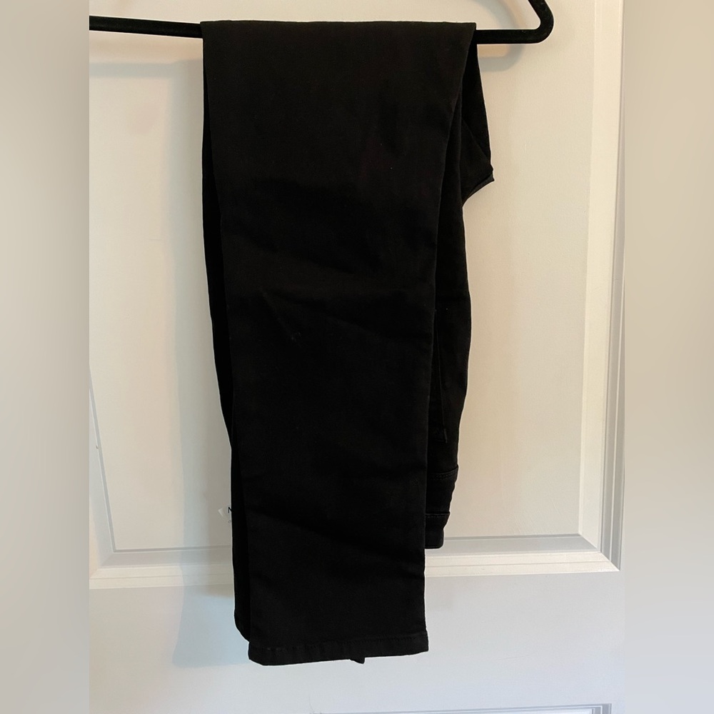 Black Skinny Jeans